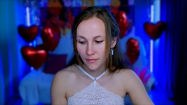 Snapshot of MichelleOrtis chatting on 03/08/25, 12:52 MichelleOrtis online show from 03/08/25, 12:52