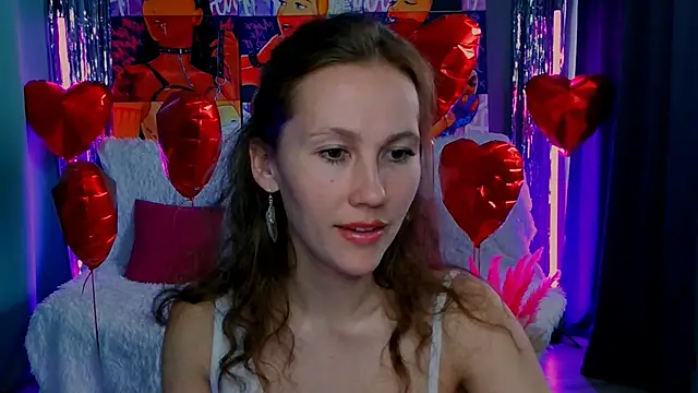 Snapshot of MichelleOrtis chatting on 03/11/25, 06:32 MichelleOrtis online show from 03/11/25, 06:32