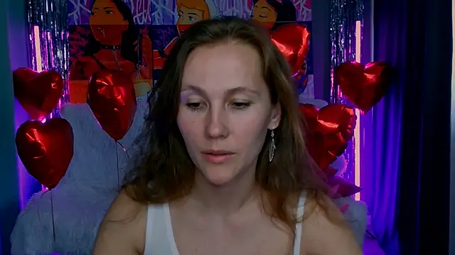 Snapshot of MichelleOrtis chatting on 03/11/25, 12:39 MichelleOrtis online show from 03/11/25, 12:39
