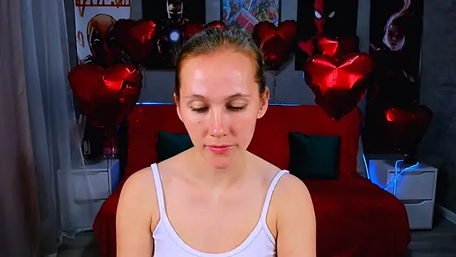 Snapshot of MichelleOrtis chatting on 03/15/25, 07:48 MichelleOrtis online show from 03/15/25, 07:48