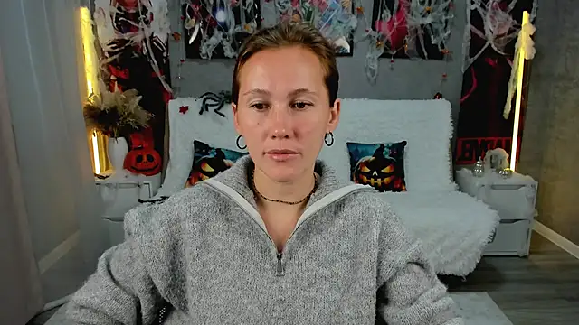 MichelleOrtis online show from 10/29/25, 12:29