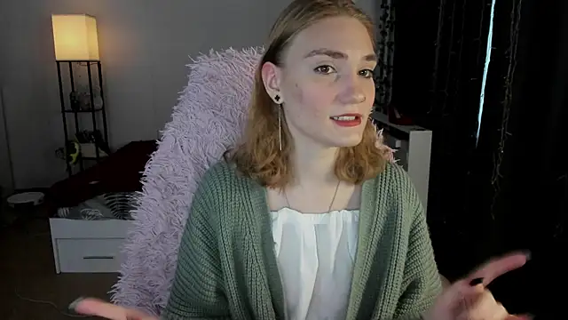 ReddHotPipper online show from 11/30/25, 03:21