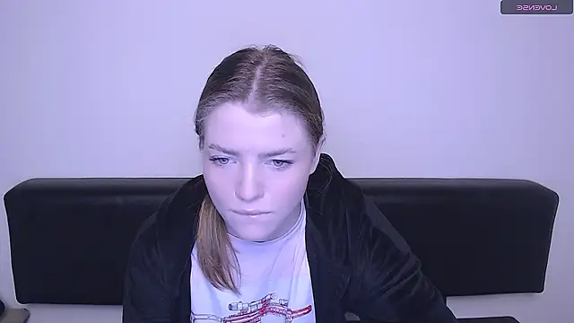 MissOliviaa  online show from 12/16/24, 08:20