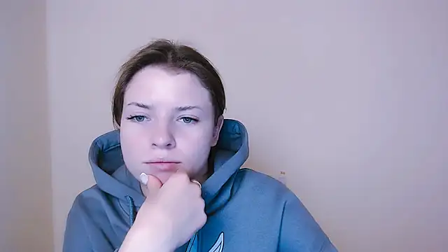 MissOliviaa  online show from 01/11/25, 10:29