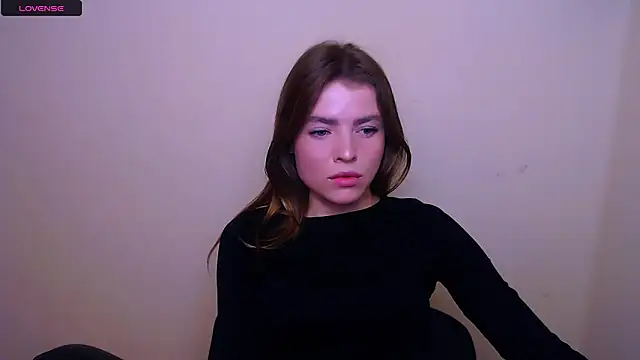 MissOliviaa  online show from 02/16/25, 10:54