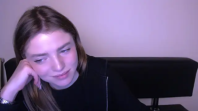 MissOliviaa  online show from 02/20/25, 07:08