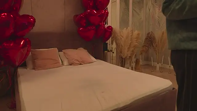 Smiley Mia online show from 02/20/26, 05:04