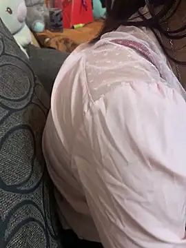 Snapshot of lora19922 chatting on 03/12/25, 09:03 lora19922 online show from 03/12/25, 09:03