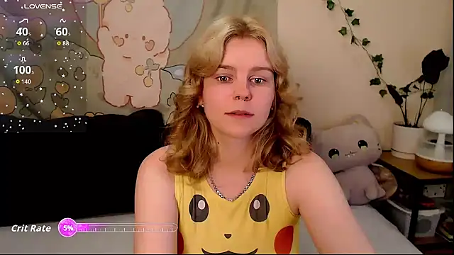 Moona xx online show from 06/19/26, 11:30