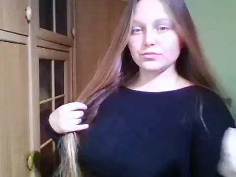 Snapshot of Evasapples chatting on 01/19/25, 02:06 Evasapples online show from 01/19/25, 02:06