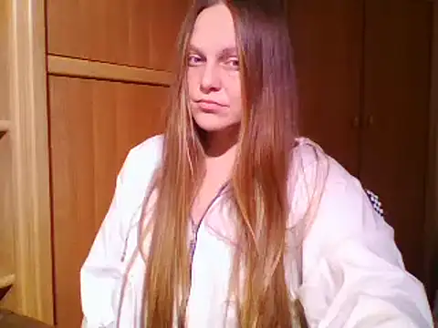 Snapshot of Evasapples chatting on 01/22/25, 08:49 Evasapples online show from 01/22/25, 08:49