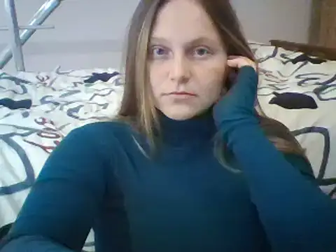 Snapshot of Evasapples chatting on 02/26/25, 08:33 Evasapples online show from 02/26/25, 08:33