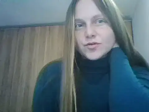 Snapshot of Evasapples chatting on 03/02/25, 03:48 Evasapples online show from 03/02/25, 03:48