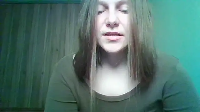 Snapshot of Evasapples chatting on 05/12/26, 07:22 Evasapples online show from 05/12/26, 07:22