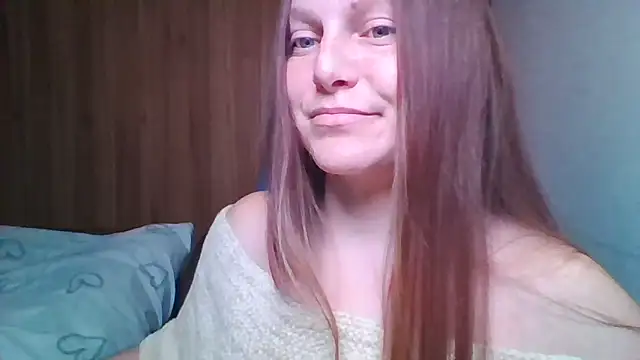 Snapshot of Evasapples chatting on 05/15/26, 07:32 Evasapples online show from 05/15/26, 07:32