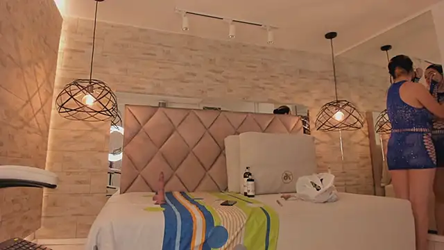 dorothy vegga online show from 03/08/25, 03:39