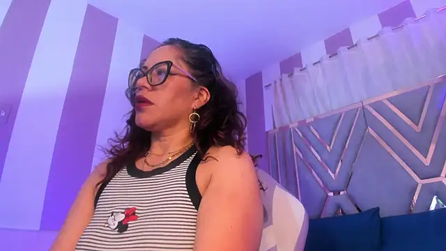 maria paulac online show from 03/08/25, 06:10