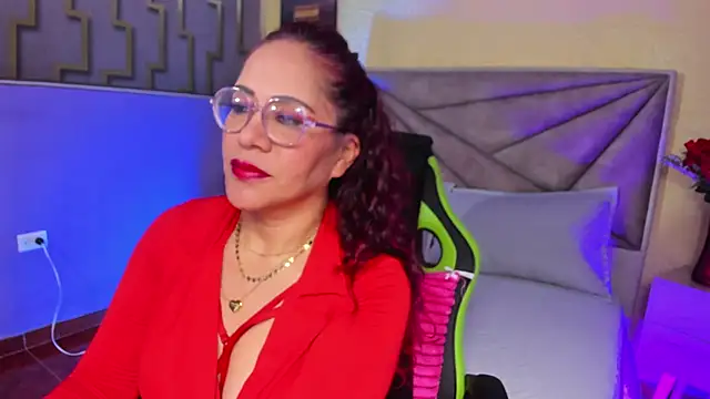 maria paulac online show from 09/27/25, 05:01