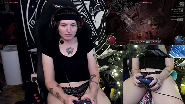 BrandiWRLD 999 online show from 12/26/24, 10:20