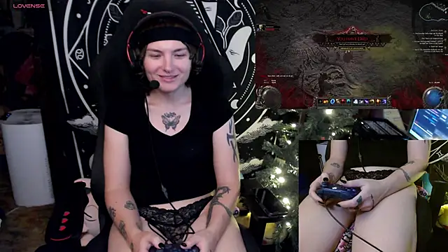 BrandiWRLD 999 online show from 12/27/24, 01:22