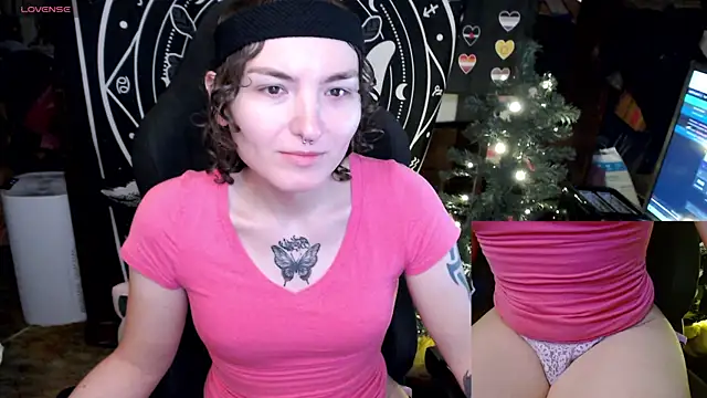 BrandiWRLD 999 online show from 12/27/24, 07:03