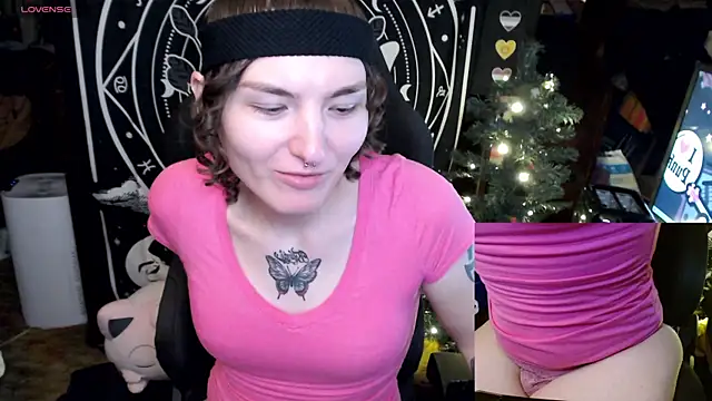 BrandiWRLD 999 online show from 12/30/24, 09:19