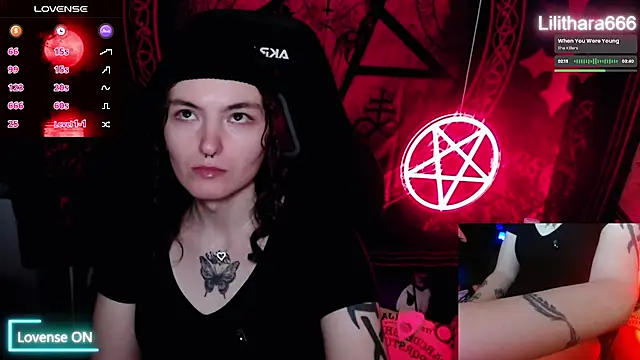 BrandiWRLD 999 online show from 10/30/25, 07:47