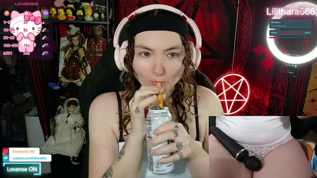 BrandiWRLD 999 online show from 01/10/26, 06:42