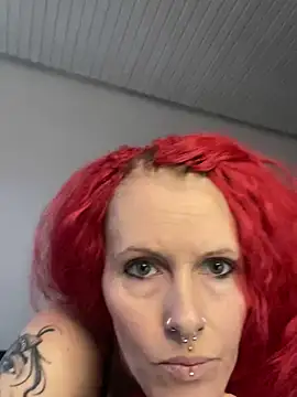 Playwoman1 online show from 03/19/25, 11:50