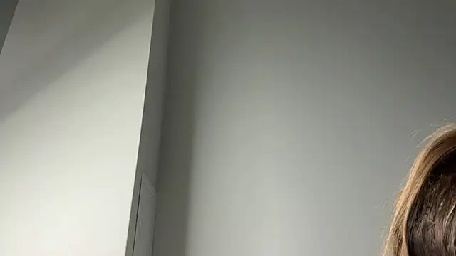 elisa moon online show from 01/14/25, 01:36