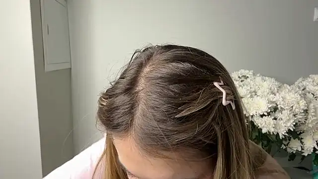 elisa moon online show from 02/14/25, 03:54