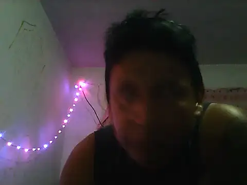 penesillo79 online show from 11/15/25, 09:28