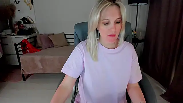 I D A online show from 03/21/25, 01:02