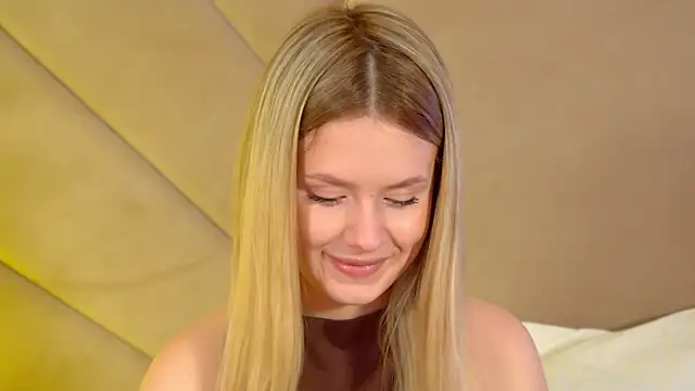 MilanaBalmain online show from 01/13/26, 04:29