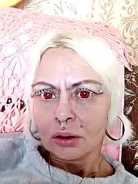 Gardener of Illusions online show from 02/18/25, 02:38