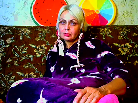 Gardener of Illusions online show from 09/29/25, 02:55