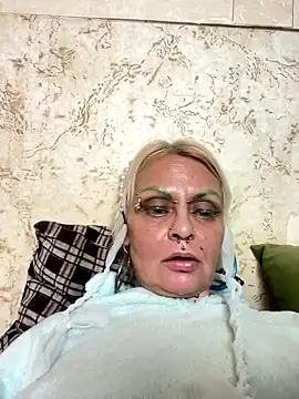 Gardener of Illusions online show from 11/12/25, 12:22