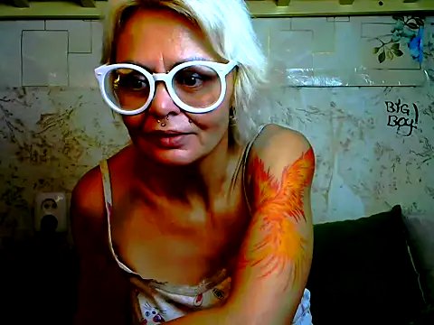 Gardener of Illusions online show from 11/20/25, 10:48