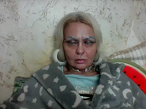 Snapshot of Gardener_of_Illusions chatting on 06/02/26, 04:42 Gardener of Illusions online show from 06/02/26, 04:42