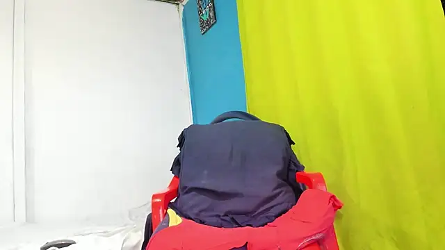 zackmontieel online show from 03/21/25, 09:34