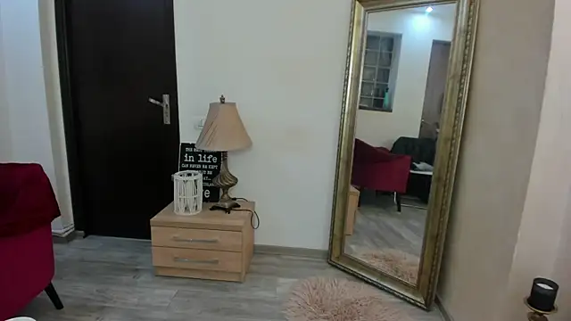 Snapshot of Kathy_Evvy chatting on 02/23/25, 09:05 Kathy Evvy online show from 02/23/25, 09:05