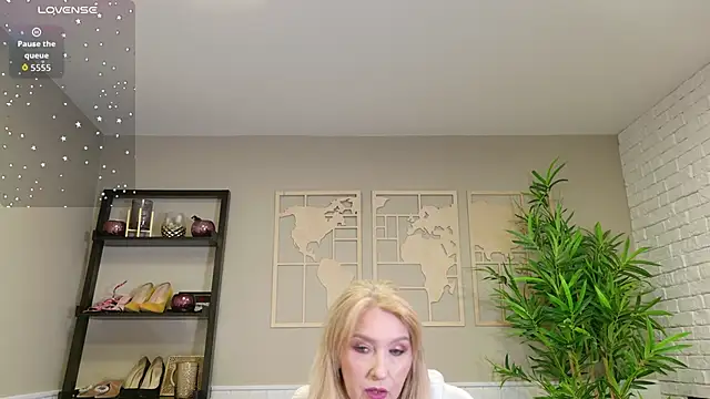 LadyLeea online show from 06/02/26, 04:58