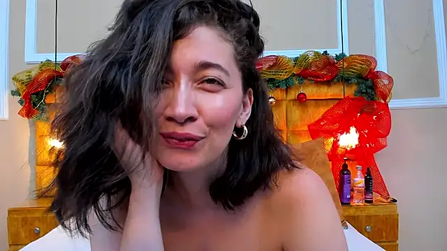 Snapshot of adarussell chatting on 01/02/25, 04:13 adarussell online show from 01/02/25, 04:13