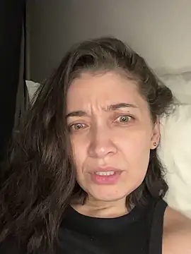 Snapshot of adarussell chatting on 01/03/25, 01:38 adarussell online show from 01/03/25, 01:38