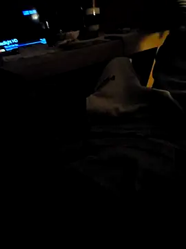 Snapshot of Polish41 chatting on 10/19/25, 02:01 Polish41 online show from 10/19/25, 02:01