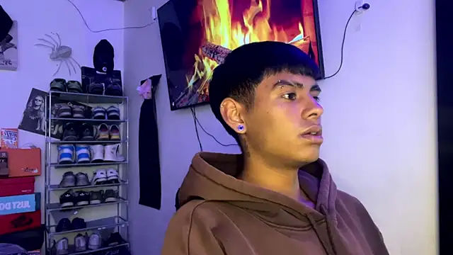  Billowy  online show from 11/24/25, 06:07