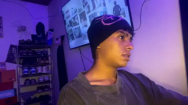  Billowy  online show from 12/05/25, 06:00