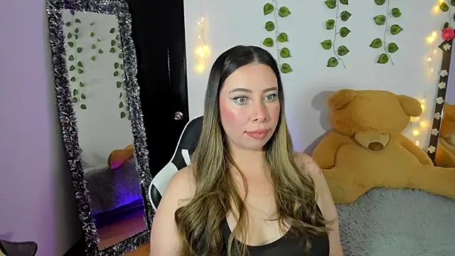 JanneKim online show from 01/17/26, 02:16