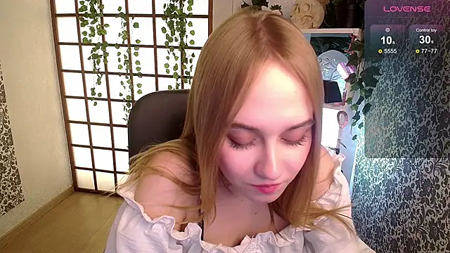 LianaBright online show from 12/12/24, 05:10