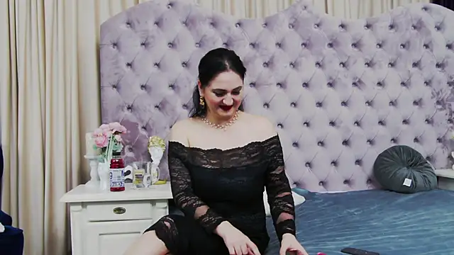 CassidyVelvet online show from 10/11/25, 08:29